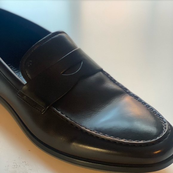 Giorgio Armani Other - BRAND-NEW with tag/box Giorgio Armani leather shoes for man, size 10